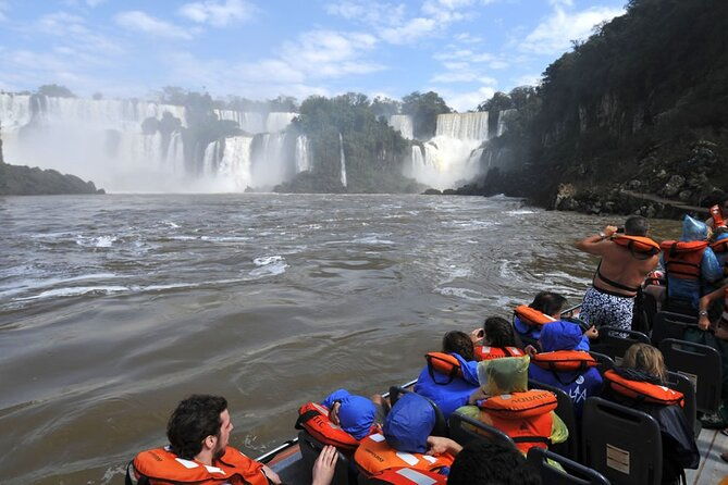 iguazu-falls-argentinian-side-from-puerto-iguazu-full-day