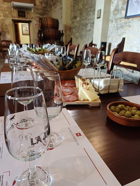 jerez-bodegas-alvaro-domecq-guided-tour-with-wine-tasting