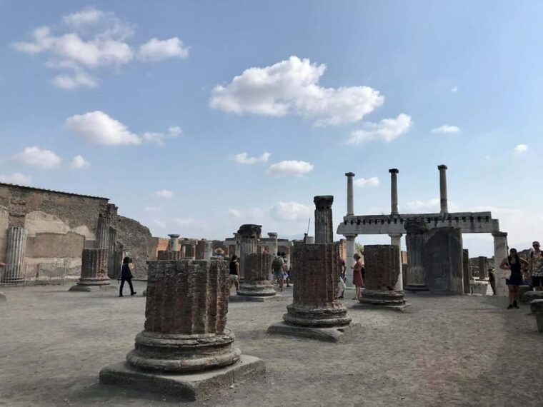 journey-through-pompeii-history-culture-and-preservation