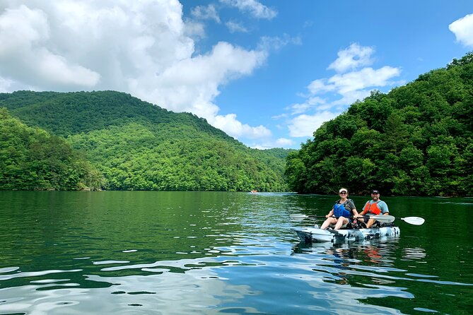 kayak-fishing-guides-and-scenic-paddle-tours