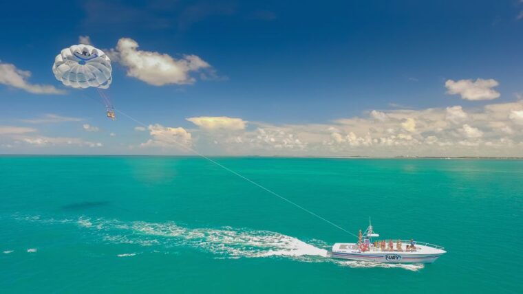 key-west-parasailing-above-the-island-paradise