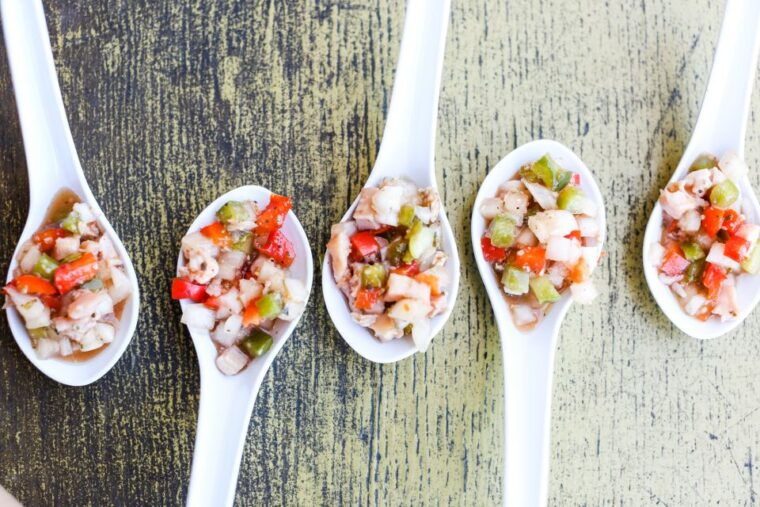 key-west-seafood-and-seaport-walking-tour-with-5-tastings