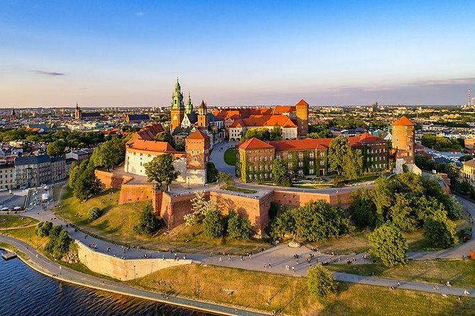 krakow-airport-transfers-krakow-city-to-krakow-airport-krk-in-luxury-van