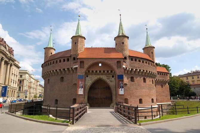 krakow-and-wieliczka-small-group-tour-from-lodz-with-lunch