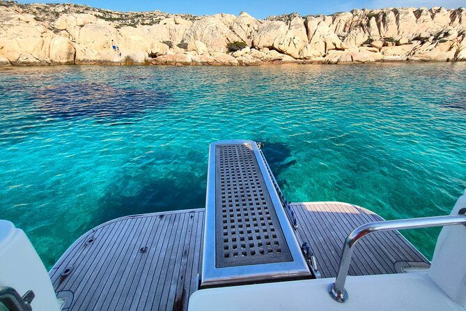 la-maddalena-archipelago-tour-with-motorboat-dc12