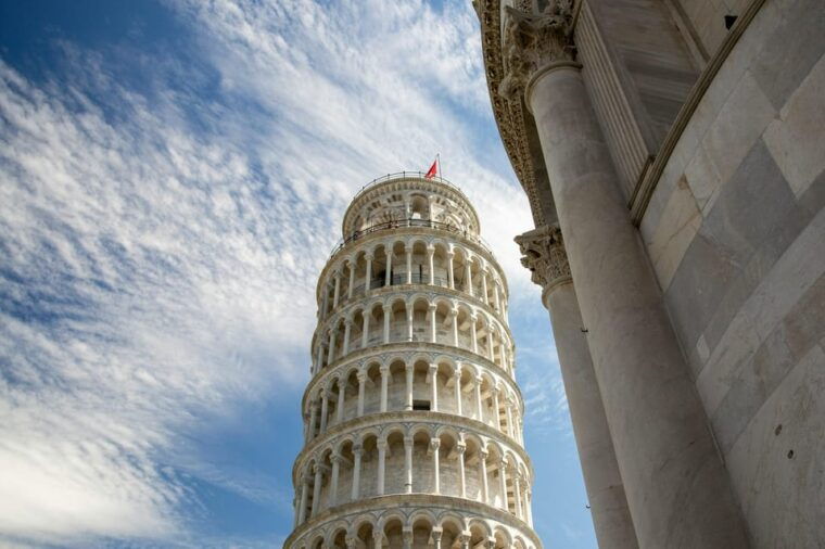 leaning-tower-of-pisa-and-pisa-cathedral-timed-entry-tickets