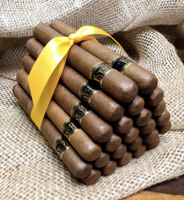 lil-havana-two-family-shops-tour-with-rum-coffee-pastry