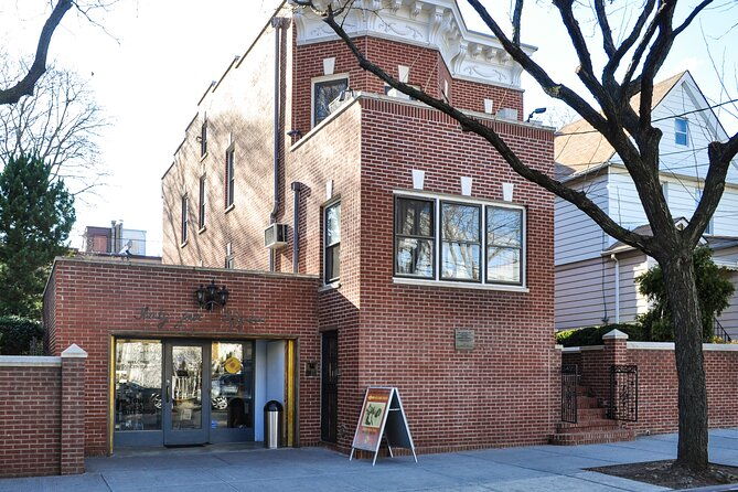louis-armstrong-and-jazz-private-walking-tour-with-concert