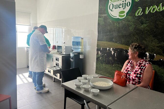 madeira-cheese-tasting-and-tea-tour