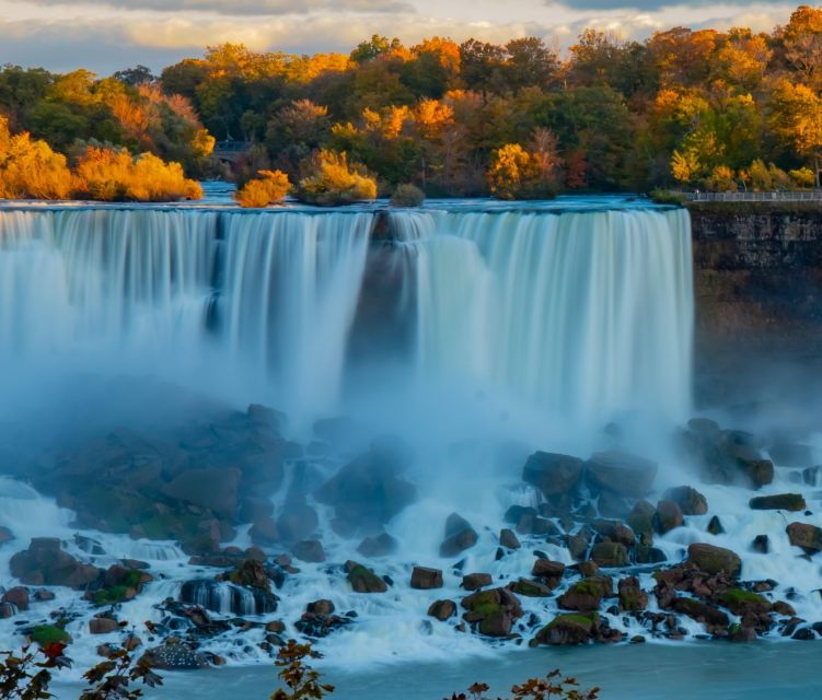 maid-of-the-mist-jetboat-ride-lunch-ice-cream-included