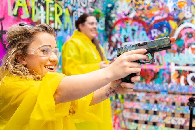 make-your-own-art-adults-only-private-art-experience-in-chicago