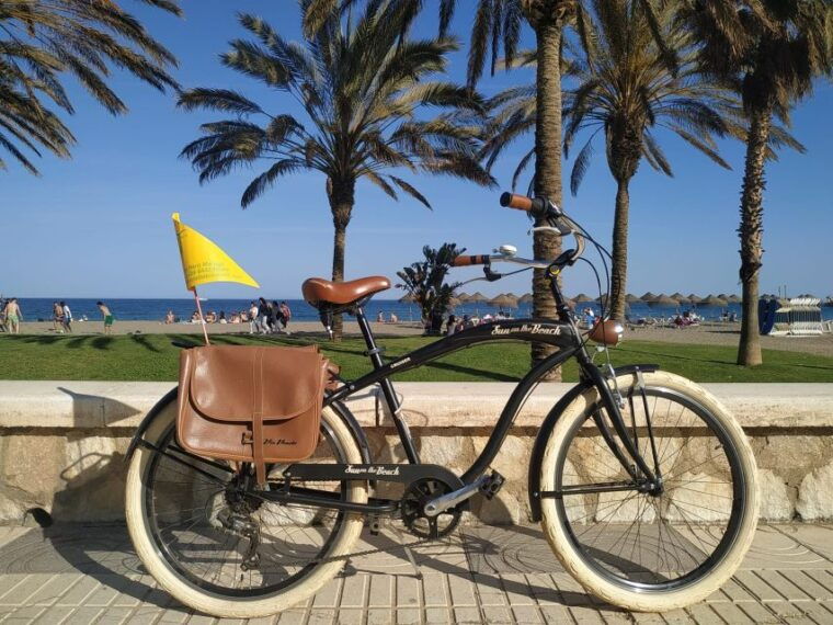 malaga-bike-rental-for-city-discovery-route-beaches