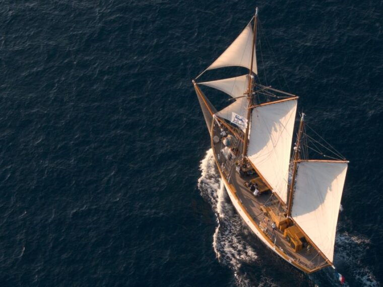 marseille-calanques-sailing-day-trip-with-lunch-and-wine