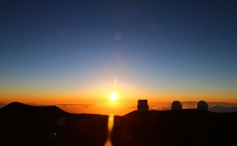 maunakea-summit-sunset-and-star-tour-with-photo