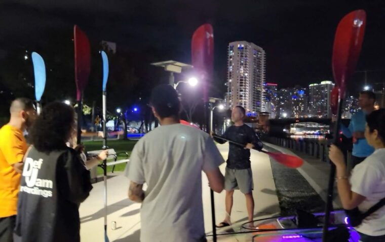 miami-guided-led-lit-kayak-night-tour-with-drinks