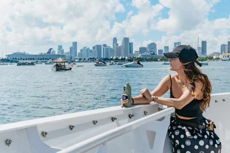 miami-panoramic-open-top-bus-tour-biscayne-bay-cruise