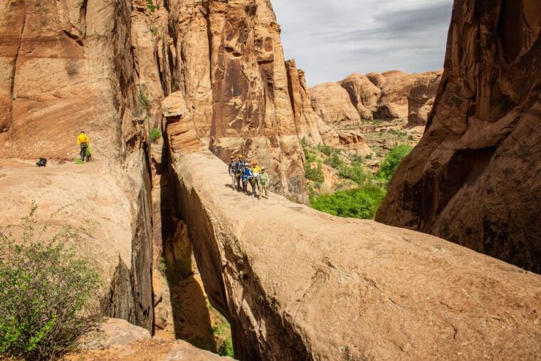 moab-ephedras-grotto-half-day-canyoneering