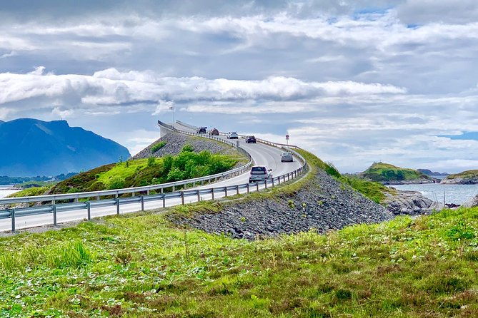 molde-atlantic-road-private-sightseeing-tour