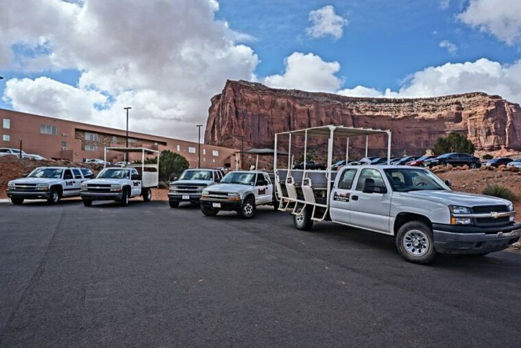 monument-valley-scenic-2-5-hour-guided-tour