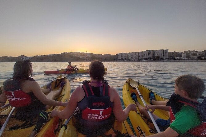 moonlight-kayak-with-dinner-included