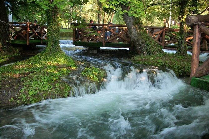 national-park-tara-house-on-drina-river-banjska-stena-view-point-wooden-town