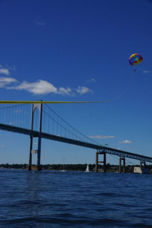newport-island-style-parasail-experience