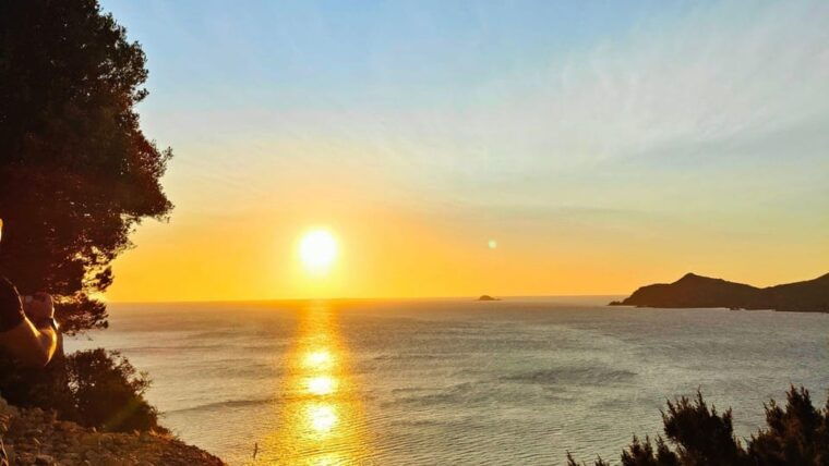 olbia-trekking-with-climbing-to-tavolara