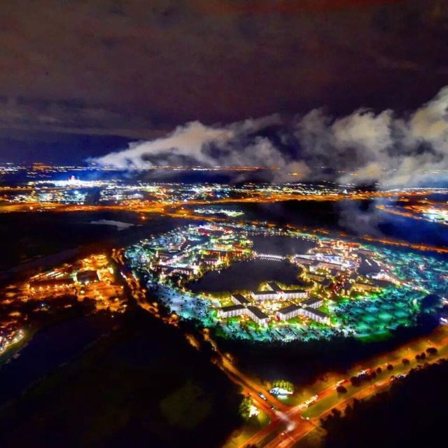 orlando-theme-parks-at-night-helicopter-flight