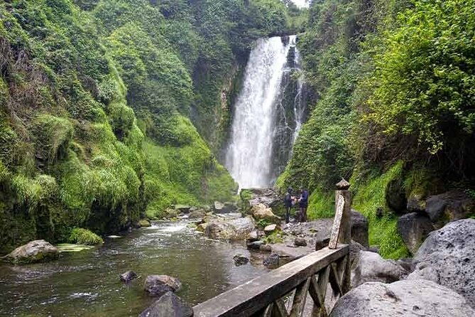 otavalo-market-mindo-cloud-forest-tour-3-day-2-night-from-quito