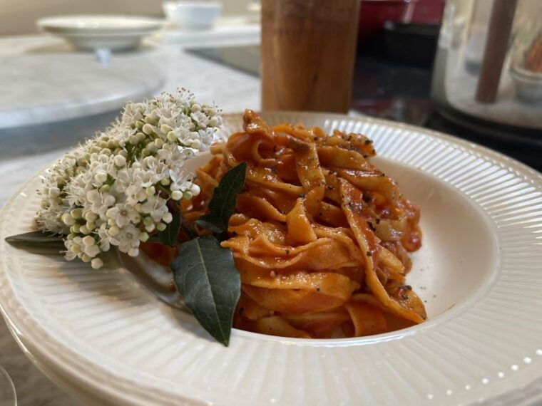 paciano-organic-cooking-class-at-a-farm-with-lunch-wine