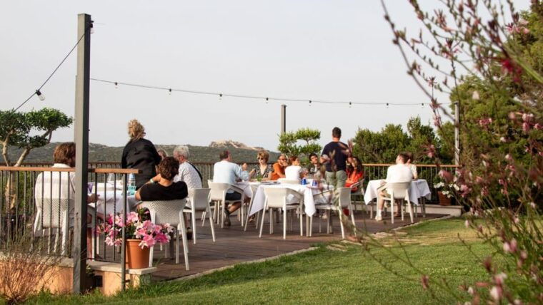 palau-wine-tasting-in-a-gallura-winery