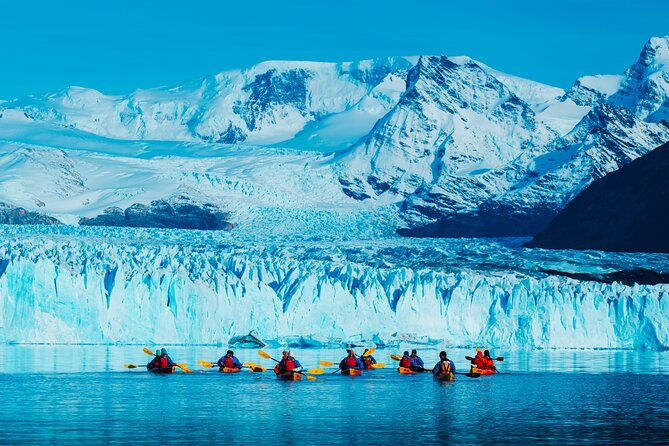 perito-moreno-glacier-kayak-tour-including-transportation