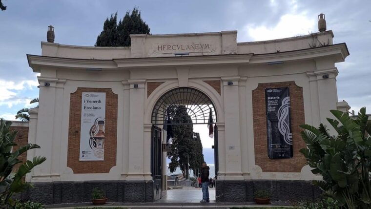 pompeii-herculaneum-skip-the-line-app-audio-guide
