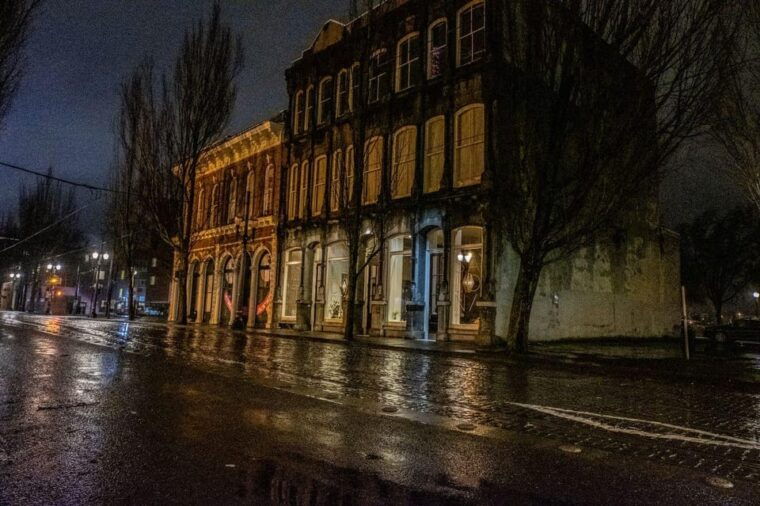 portland-ultimate-dead-of-night-walking-ghost-tour