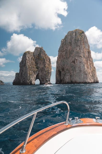 positano-capri-and-blue-grotto-shared-boat-tour-with-drinks