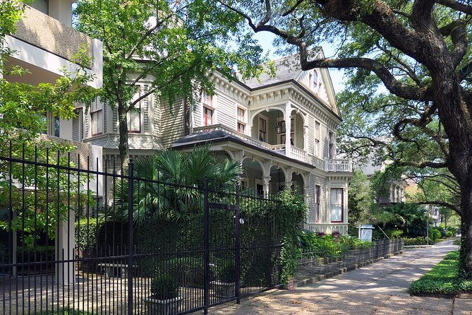 private-3-hour-city-tour-of-new-orleans-with-driver-and-guide-hotel-pick-up