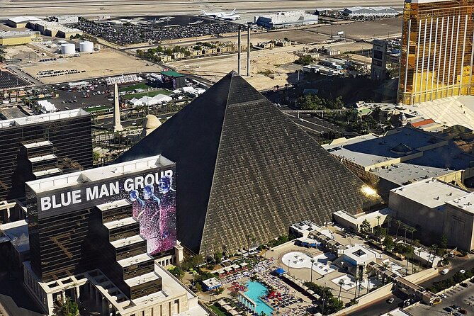 private-3-hour-walking-tour-of-the-las-vegas-strip-with-licensed-tour-guide