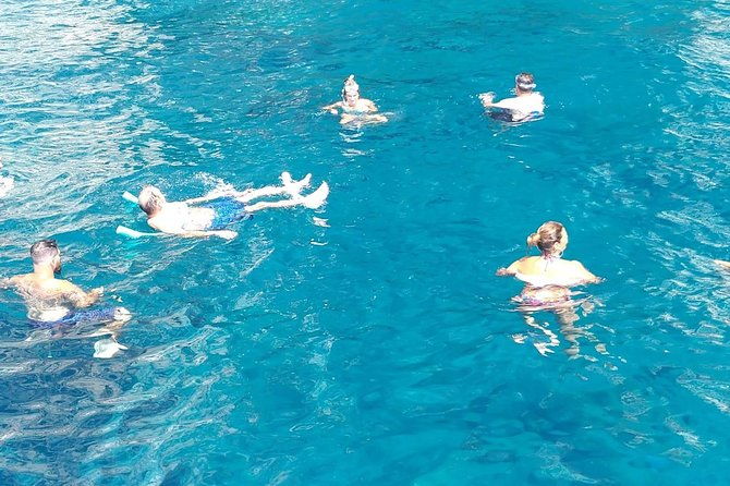 private-boat-tour-in-capri-boarding-in-positano