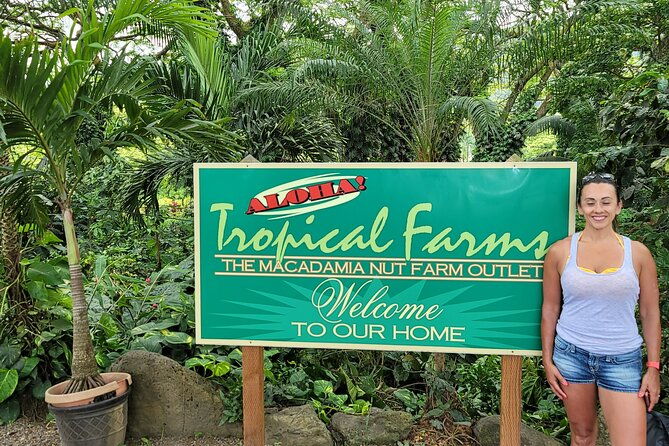 private-byodo-in-temple-with-discounted-waimea-botanical-garden