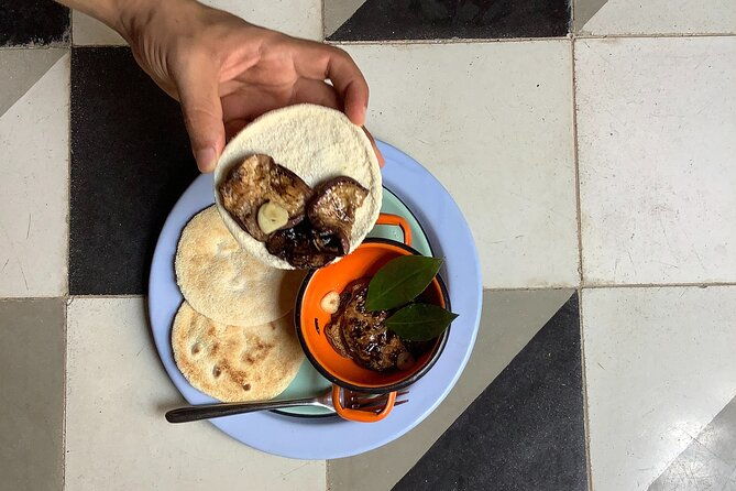 private-cartagena-gastronomic-tour-taste-local-gems-in-getsemani
