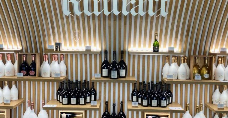private-champagne-ruinart-moet-chandon-vip-tour-by-mercedes