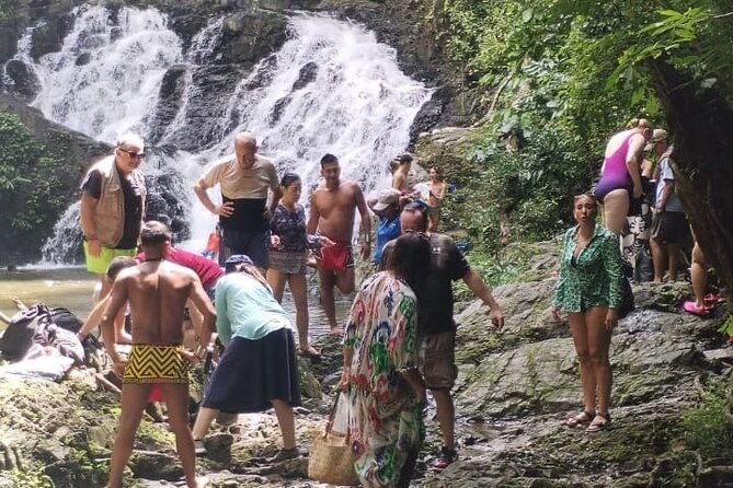 private-experience-with-the-embera-community-in-panama-city