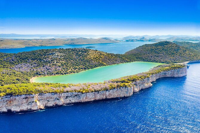 private-full-day-five-star-boat-tour-of-zadar-archipelago