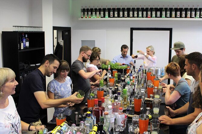 private-gin-tasting-with-a-professional-bartender-in-trier