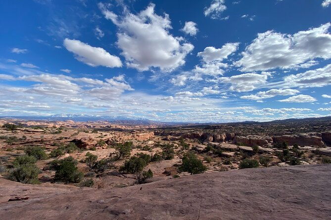 private-half-day-guided-mountain-bike-tour-in-moab