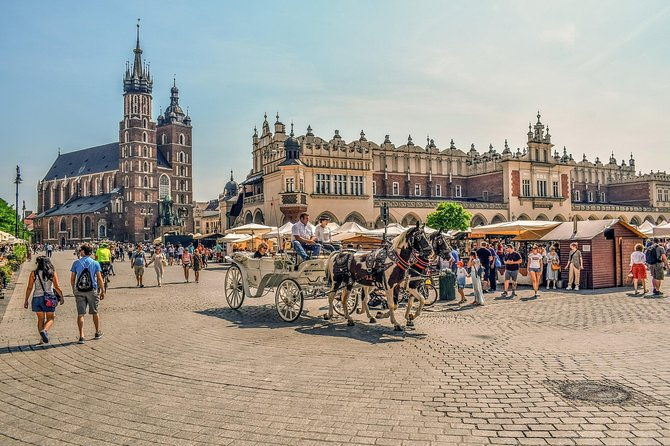 private-half-day-sightseeing-in-krakow