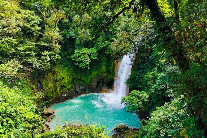 private-hiking-adventure-with-waterfall-and-hot-springs