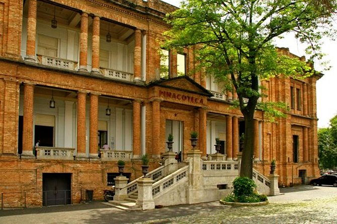 private-museums-personalized-tour-experience