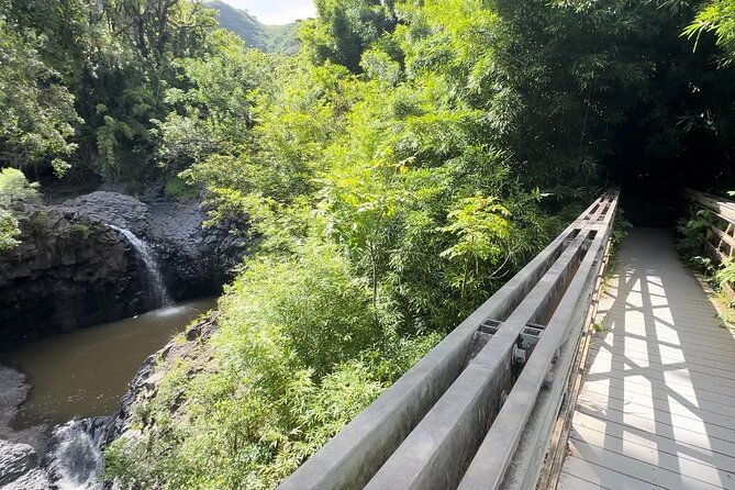 private-pipiwai-trail-maui-open-air-jeep-tour