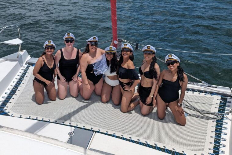 private-sail-charter-sunset-sail